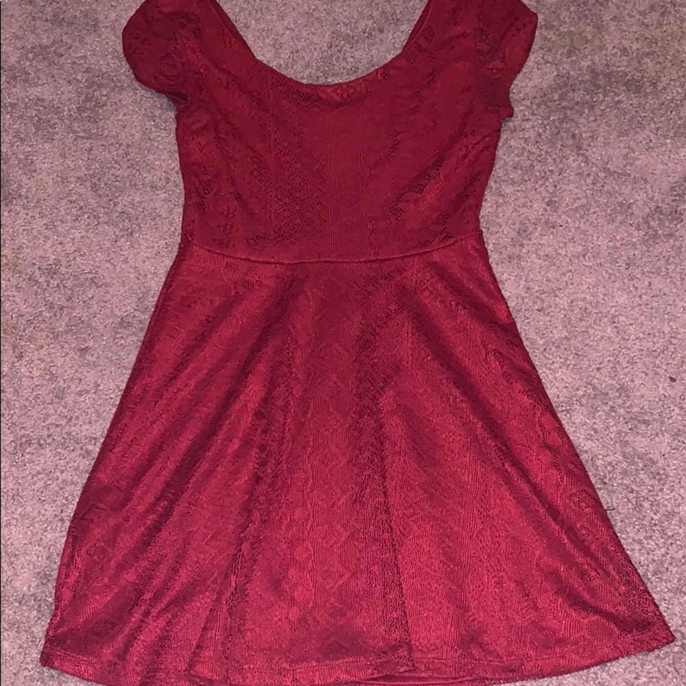 Maroon Lace Scoop Neck Dress